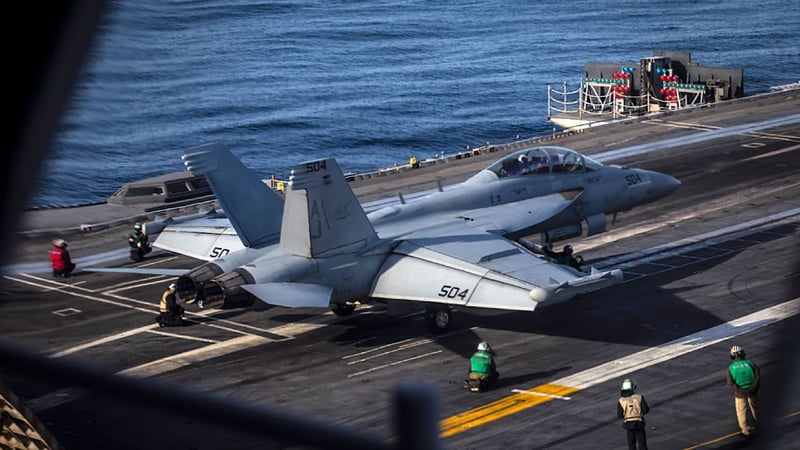 Krieg in der Karibik - Schlägt Trump am Wochenende gegen Maduro los?