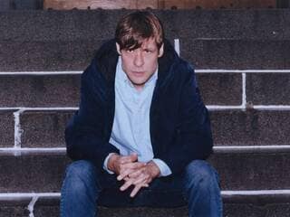 ENTRETIEN. « Sur scène, je cherche la limite de l’évanouissement » : le chanteur John Maus débarque dans l’Ouest