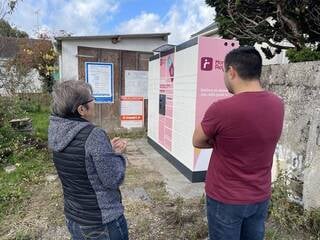 « Je n’en croyais pas mes yeux ! » Elle installe un casier Mondial Relay dans son jardin, ses voisins craignent le pire