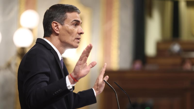 La sanidad privada rechaza y carga contra las críticas de Sánchez a la colaboración con la Administración Pública