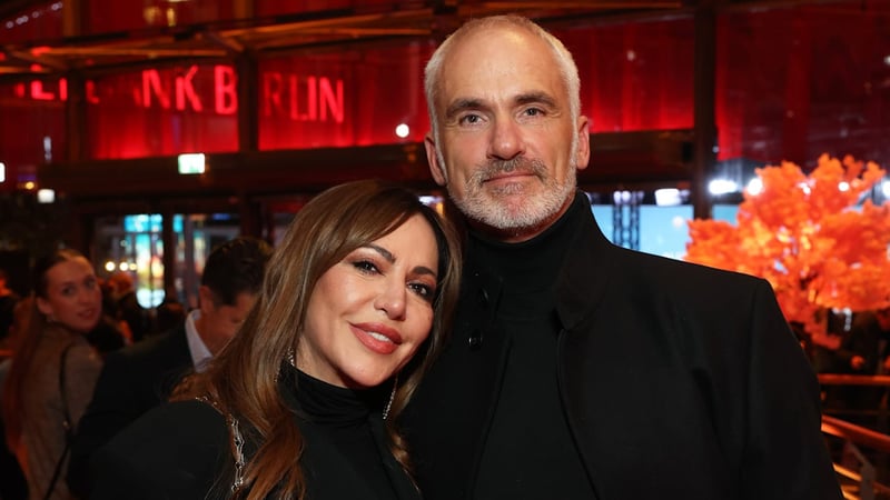 Happy-Auftritt von Simone Thomalla - Mega-Applaus für neue Show von Cirque du Soleil