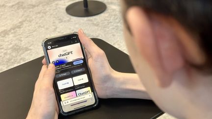 Intelligence artificielle : face à ChatGPT et ses dangers pour les jeunes en cas d'idées suicidaires, les systèmes d'aide peuvent-ils faire le poids ?