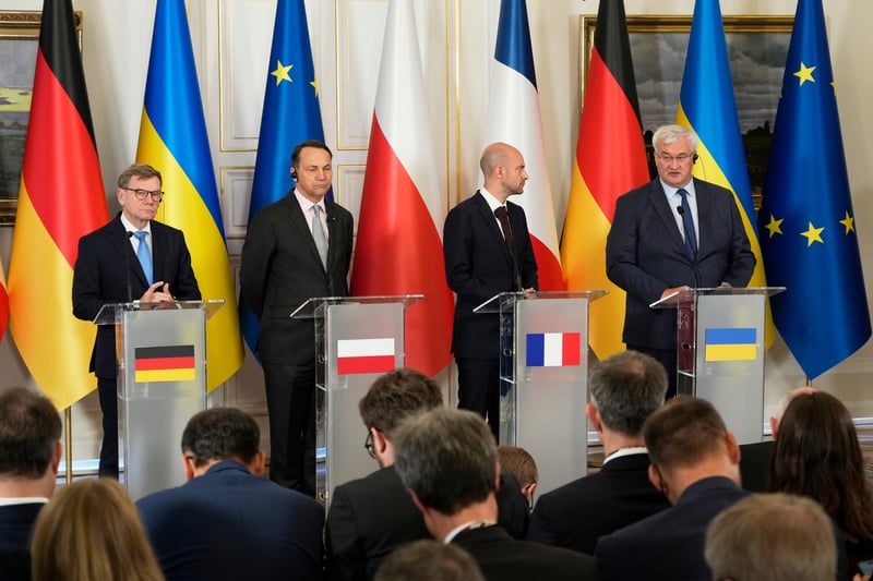 Almanya'dan dikkat çeken Ukrayna açıklaması: "Hakem değiliz ancak..."