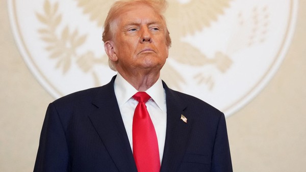 Epstein-Affäre: Trump fordert Ermittlungen gegen Clinton