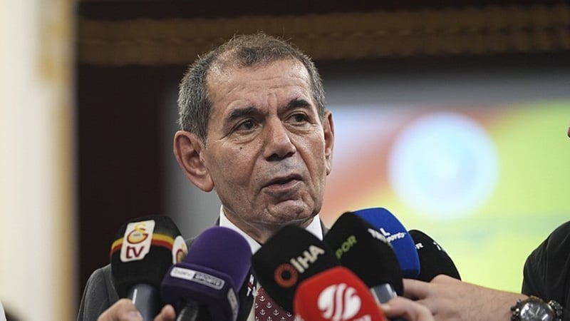 Dursun Özbek'ten flaş Osimhen açıklaması! Fenerbahçe derbisinde oynayacak mı?