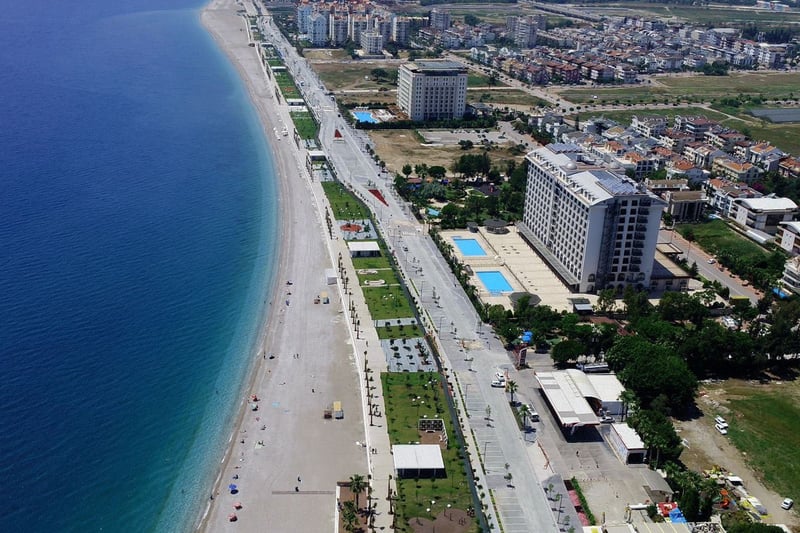 Antalya'da 5 yıldızlı imar skandalı