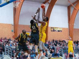 Basket-ball. N2M : Montaigu domine Niort et confirme à domicile