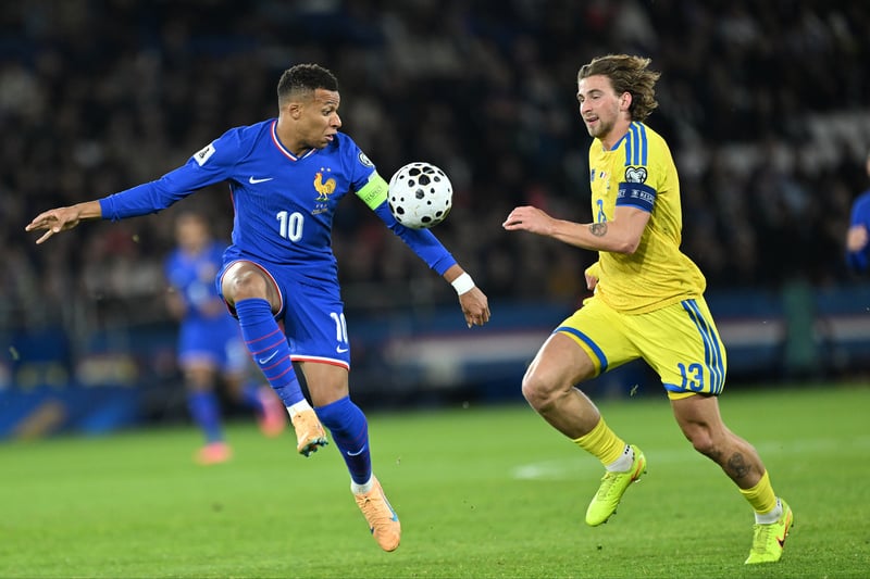 Real Madridli futbolcu Kylian Mbappe kariyerinde 400 gole ulaştı