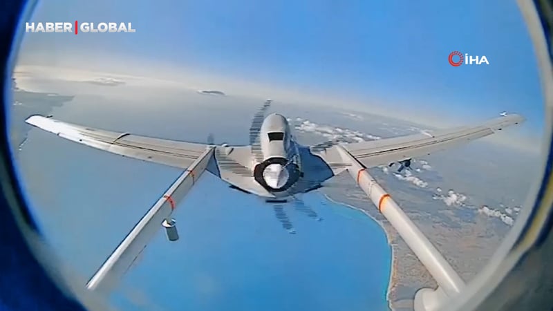 Bayraktar TB3 Roketsan mühimmatı ile hedefi tam isabetle vurdu