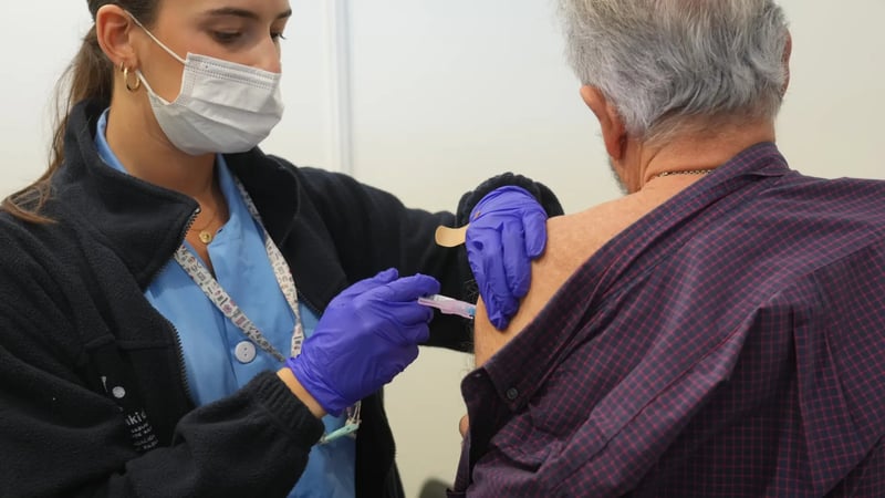 La gripe se adelanta en España y "acelera" su transmisión por la zona norte: vacunarse es la principal medida preventiva