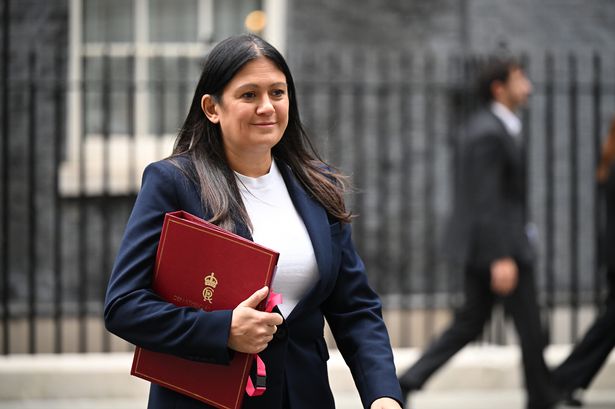 Lisa Nandy issues powerful pledge as UK submit bid to host 2035 Women's World Cup