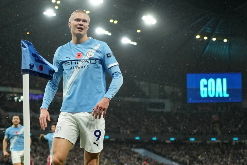 Newcastle vs Man City live: Pep Guardiola eager to pile pressure on Premier League leaders Arsenal