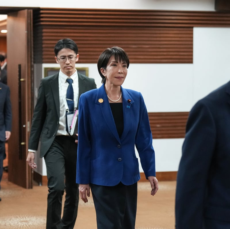 Japan’s Leader Gets Off to Rocky Start With China