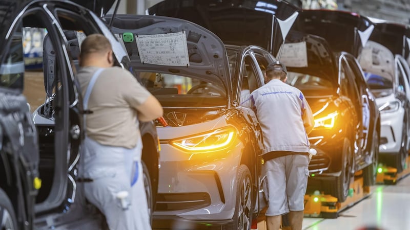 Tarifverhandlungen vorgezogen - VW-Löhne sollen um 6 Prozent sinken