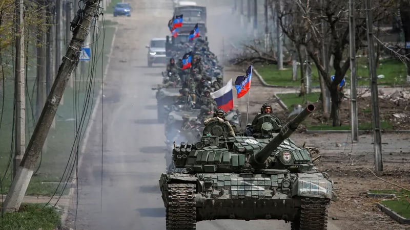 Rusya doğuyu ele geçiriyor, Kiev'de darbe sesi yükseliyor