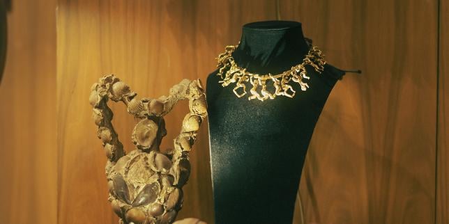 « Les bijoux sont des objets faciles à voler et à faire circuler » : quand les joyaux s’évanouissent dans la nature