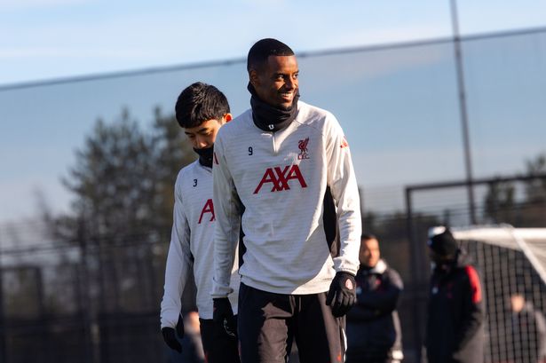 Alexander Isak Liverpool transfer criticisms blasted as ex-teammate makes defiant promise