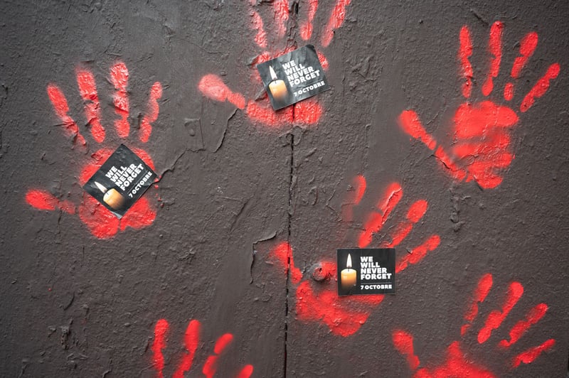 Dans sa guerre hybride contre l’Europe, la Russie opte pour des « agents jetables »