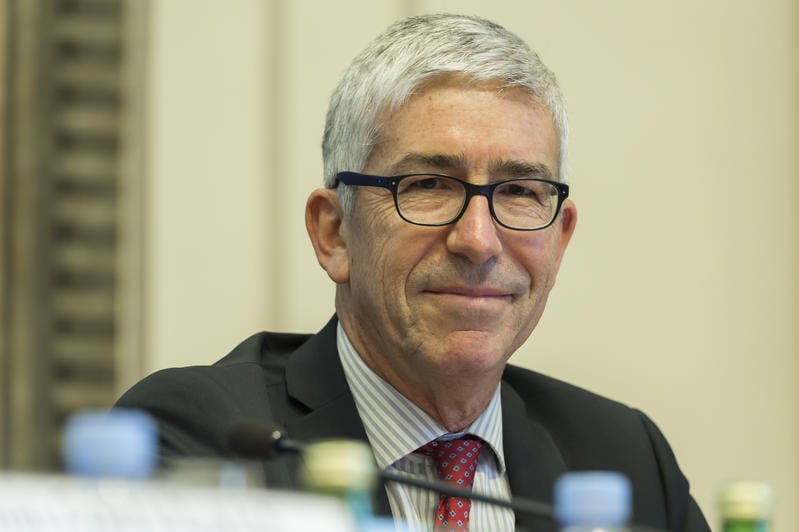 Anses : pourquoi le directeur général, qui s’était opposé à la loi Duplomb, n’a pas été renouvelé à la tête de l’agence