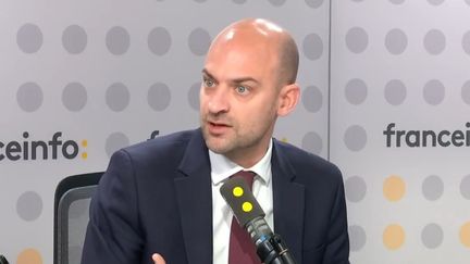 Pétroliers en provenance de Russie dans les ports français : "C'est totalement inacceptable, mais ce n'est pas nouveau", dénonce Jean-Noël Barrot