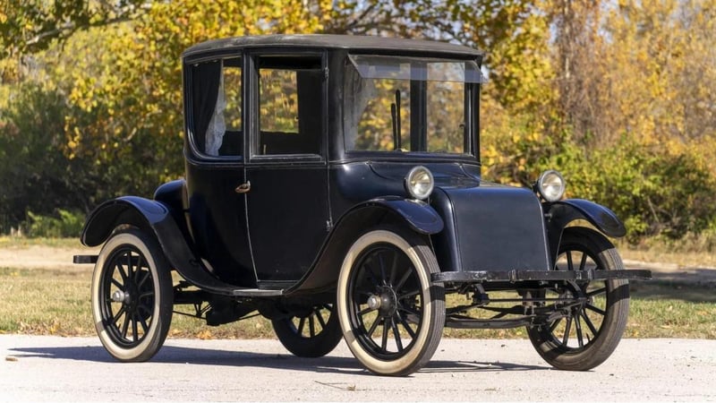 El coche eléctrico de hace más de un siglo que aún puedes conducir