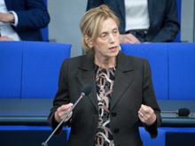 Für den Fall eines neuen Wehrdienstmodells: Prien trifft Vorbereitungen für möglichen Zivildienst