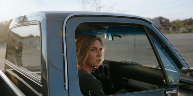 Pause séries : peut-on critiquer sans spoiler ? Le cas « Pluribus »