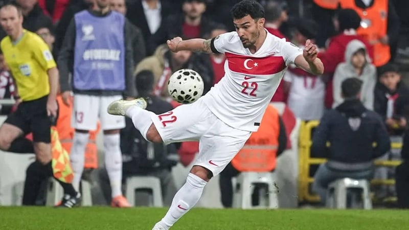 A Milli Takım'a sakatlık şoku: Kaan Ayhan oyuna devam edemedi!