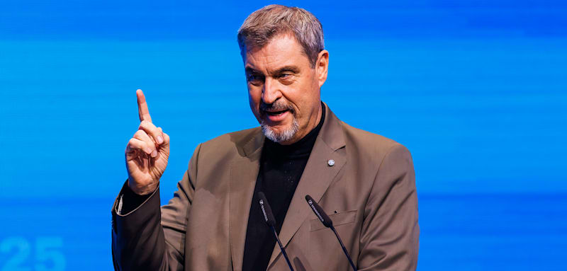 „Bücklinge“, „Hofnarren Putins“ und „Kremlknechte“ – Söder teilt hart gegen die AfD aus