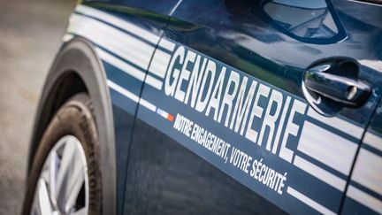 Le compagnon de la femme retrouvée morte dans une voiture, en Isère, placé en garde à vue
