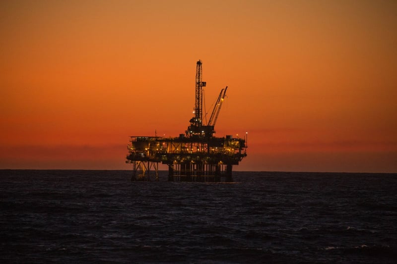 « Nous garantissons que notre nation reste dominante » : en pleine COP30, l’administration Trump autorise le forage d’hydrocarbures offshore sur 500 millions d’hectares