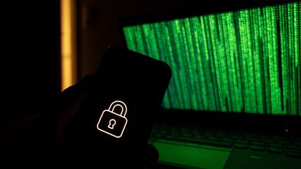 Narcotrafic : les autorités alertent sur l'utilisation d'un système d'exploitation de téléphone pour échapper aux forces de l'ordre