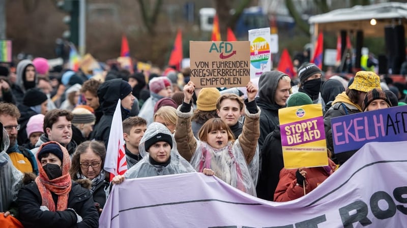 Mega-Einsatz für Polizei: AfD gründet neue Jugendorganisation Generation Deutschland – Zehntausende protestieren