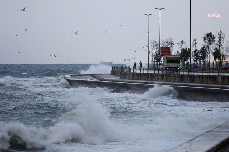 Meteoroloji'den Marmara ve Kuzey Ege için fırtına uyarısı (21.11.2025)