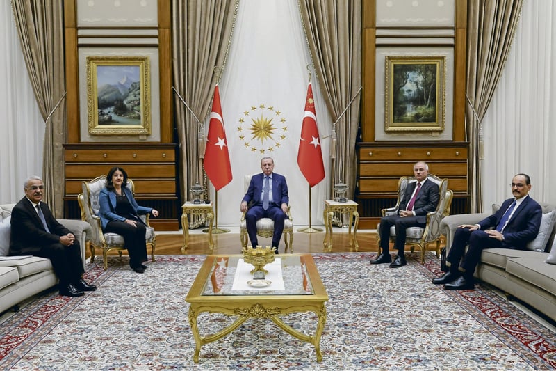 Friedensprozess | Türkei und PKK: Verschleppter Dialog