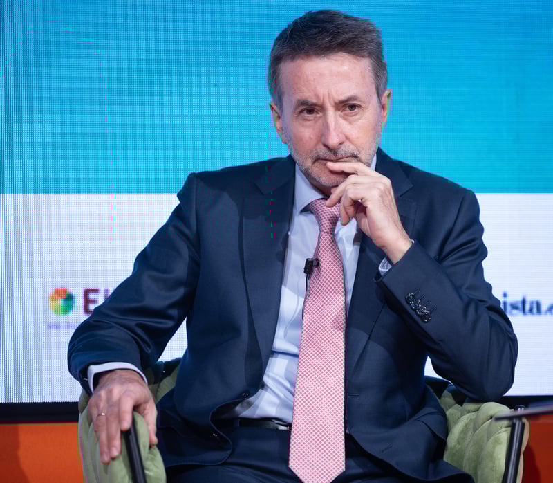 Repsol estudia una megafusión en 'upstream' con APA para ir a Wall Street