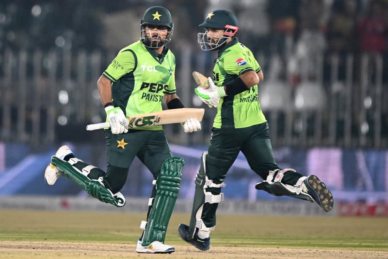 Pakistan beat Sri Lanka in second ODI as tour continues despite bombing