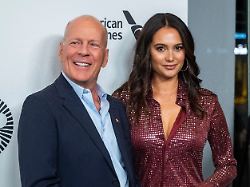 "Wir alle lieben ihn": Ehefrau gewährt tiefe Einblicke in die Pflege von Bruce Willis