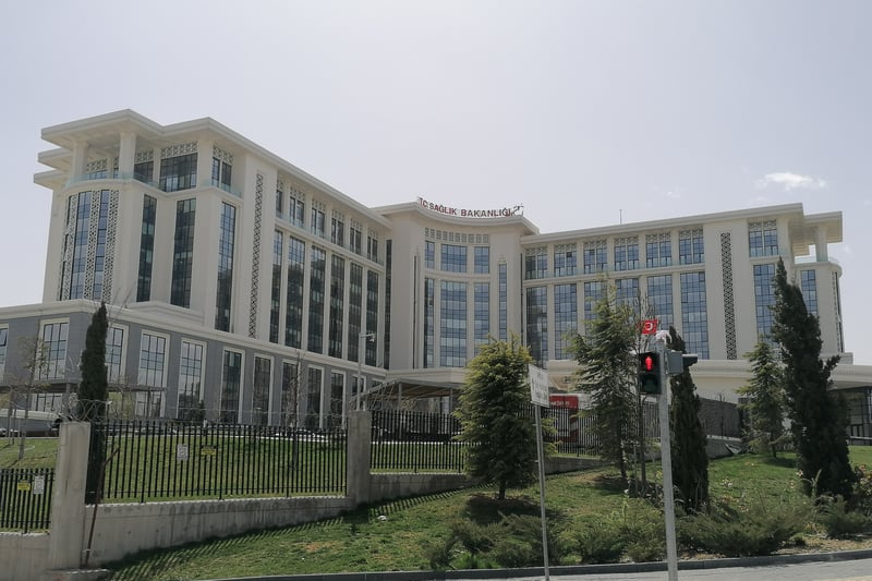 CHP Milletvekili Ömer Fethi Gürer sordu: 2025 yılında kaç zoonotik vaka saptandı?