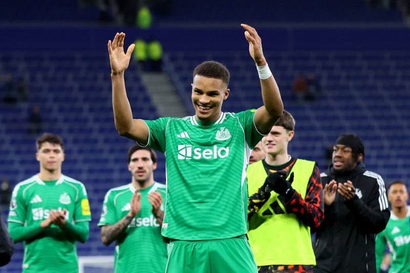 Newcastle coast against Everton to finally end away-day Premier League blues