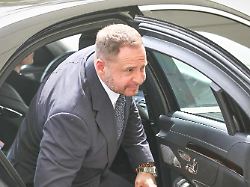 Ukraine trifft US-Vertreter: Schweiz wird Schauplatz der Verhandlungen über Trump-Plan