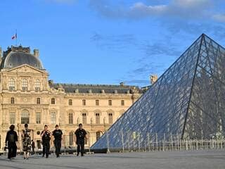 Casse du Louvre : qui sont les quatre hommes suspectés de faire partie du commando ?