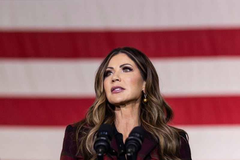 Newsom ruthlessly trolls Kristi Noem with ‘dog obedience school’ meme