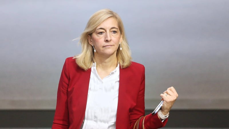 Gesundheitsministerin lehnt Basistarif in gesetzlichen Krankenversicherung ab