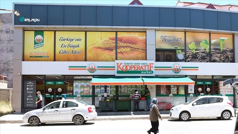 Türkiye Tarım Kredi Kooperatif Marketleri, "KOOP Market" ismiyle yola devam edecek