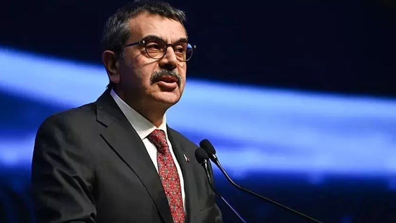 Bakan Tekin'den 24 Kasım Öğretmenler Günü mesajı: Görünmez mimarlarsınız