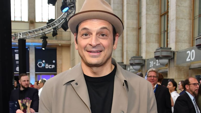 Was guckst du?! - Kaya Yanar hört in Deutschland auf