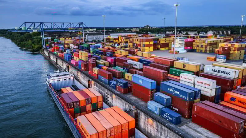 Einkaufsmanagerindex: Euro-Wirtschaft verliert minimal an Fahrt