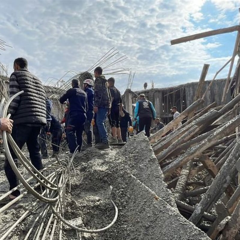 İnşaatta göçük: 2 işçi öldü, 3 işçi yaralı