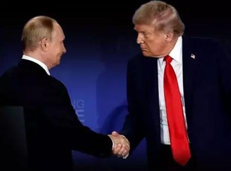 Rusya'dan Putin-Trump zirvesi açıklaması! 'Görüşmeler istediğimiz hızda değil'